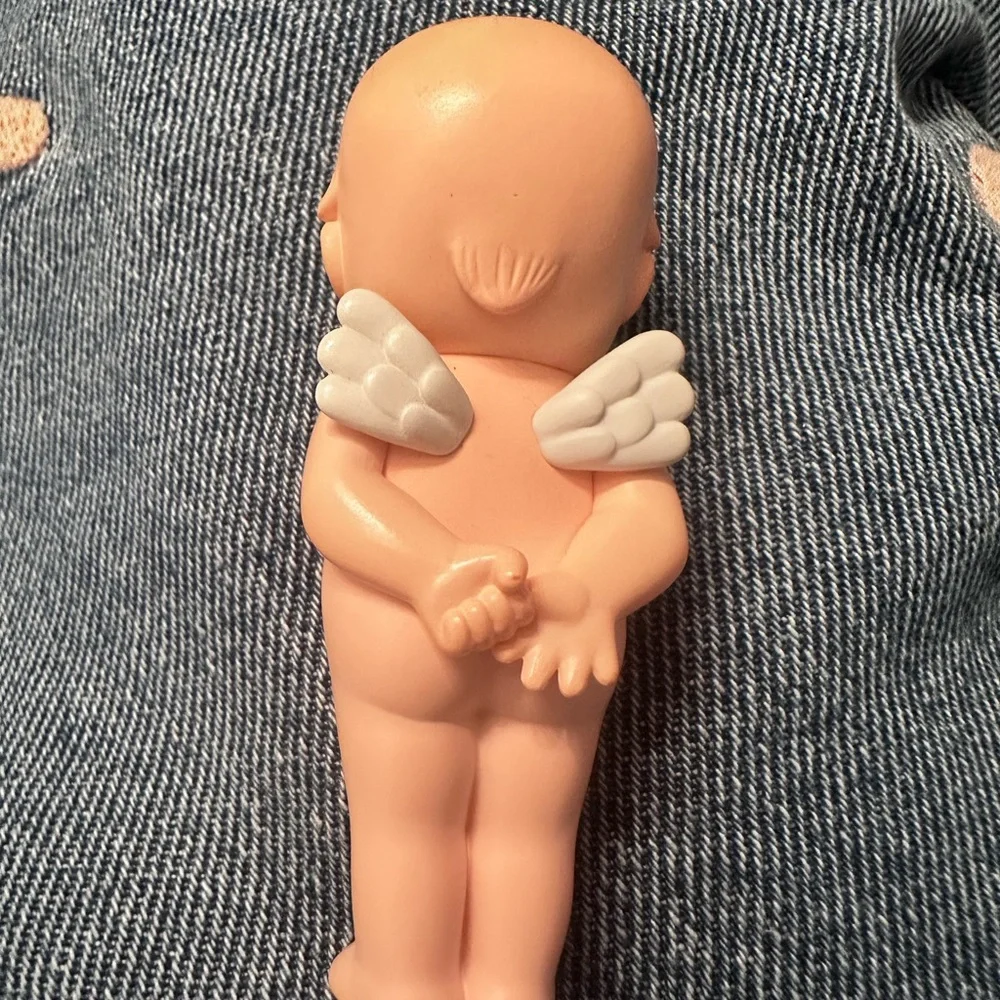 Rare Sonny Angel toy box surprise - Picture 3 of 3